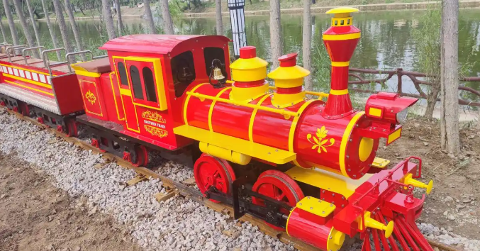 景区载人骑乘式轨道火车：穿梭风景里的惬意之旅