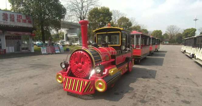 无轨电瓶观光小火车：景区交通的理想解决方案