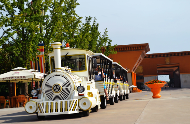 商场用观光小火车：提升购物体验的智能解决方案