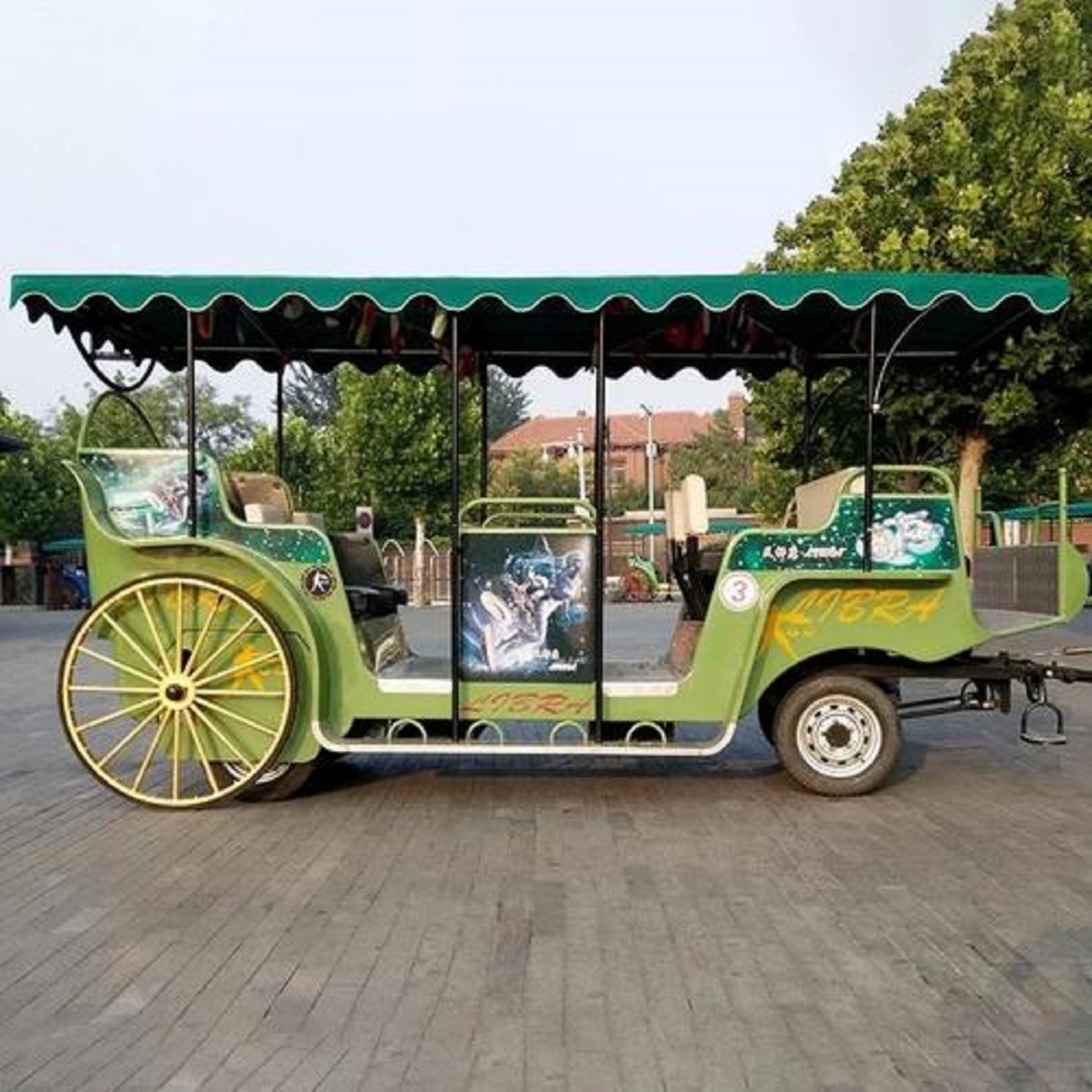 12人座电动观光马车