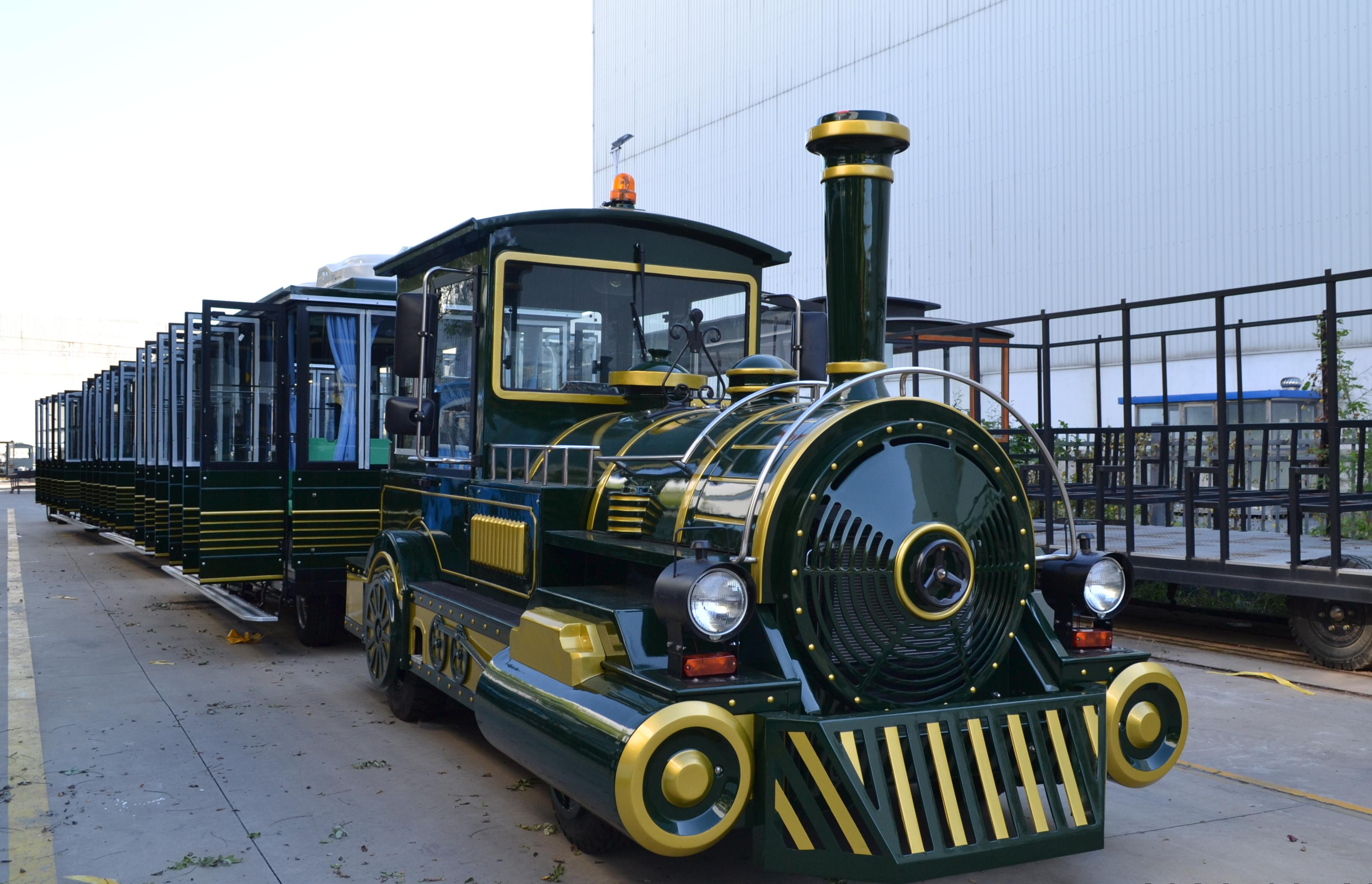 复古景区观光小火车