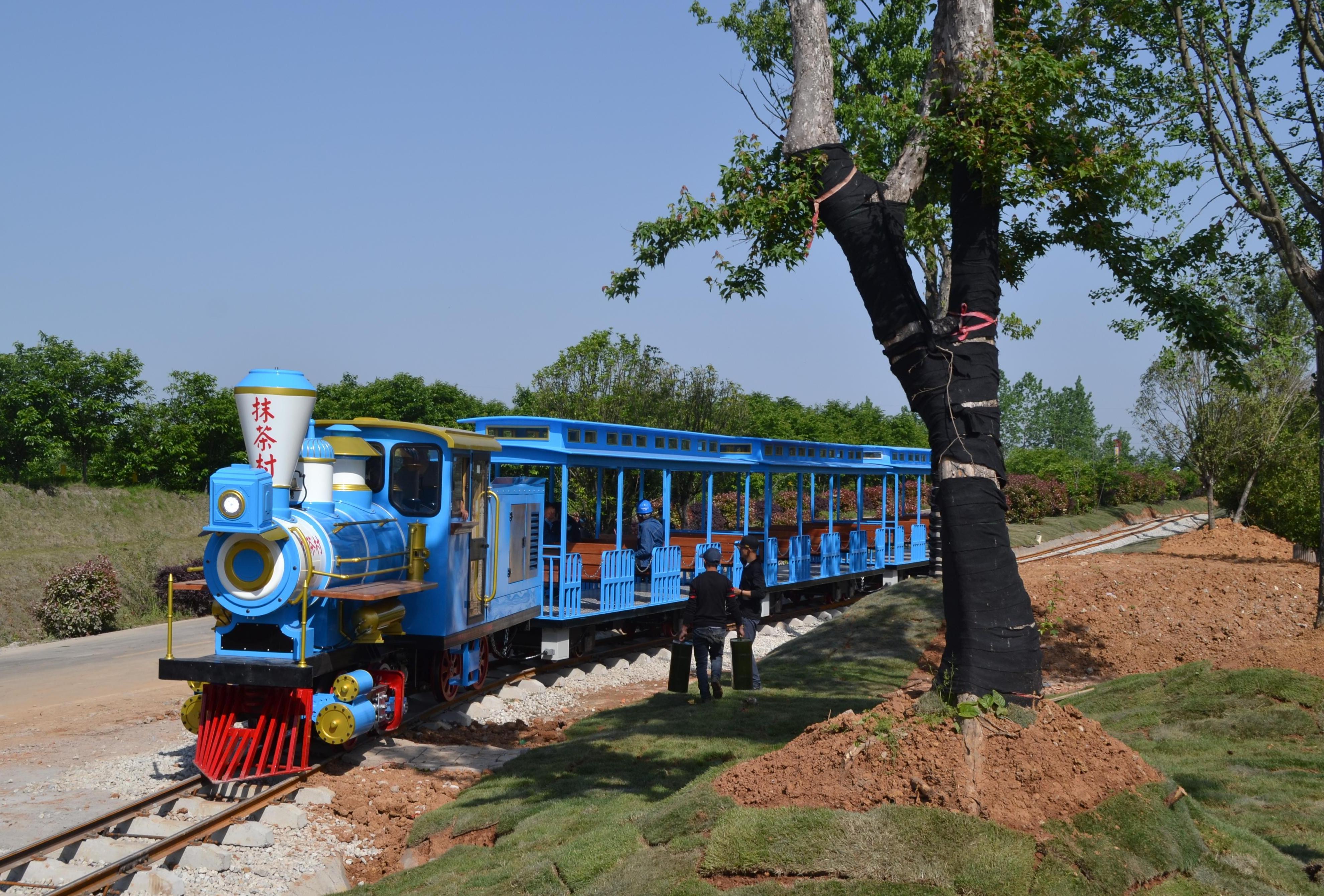 游乐园观光小火车